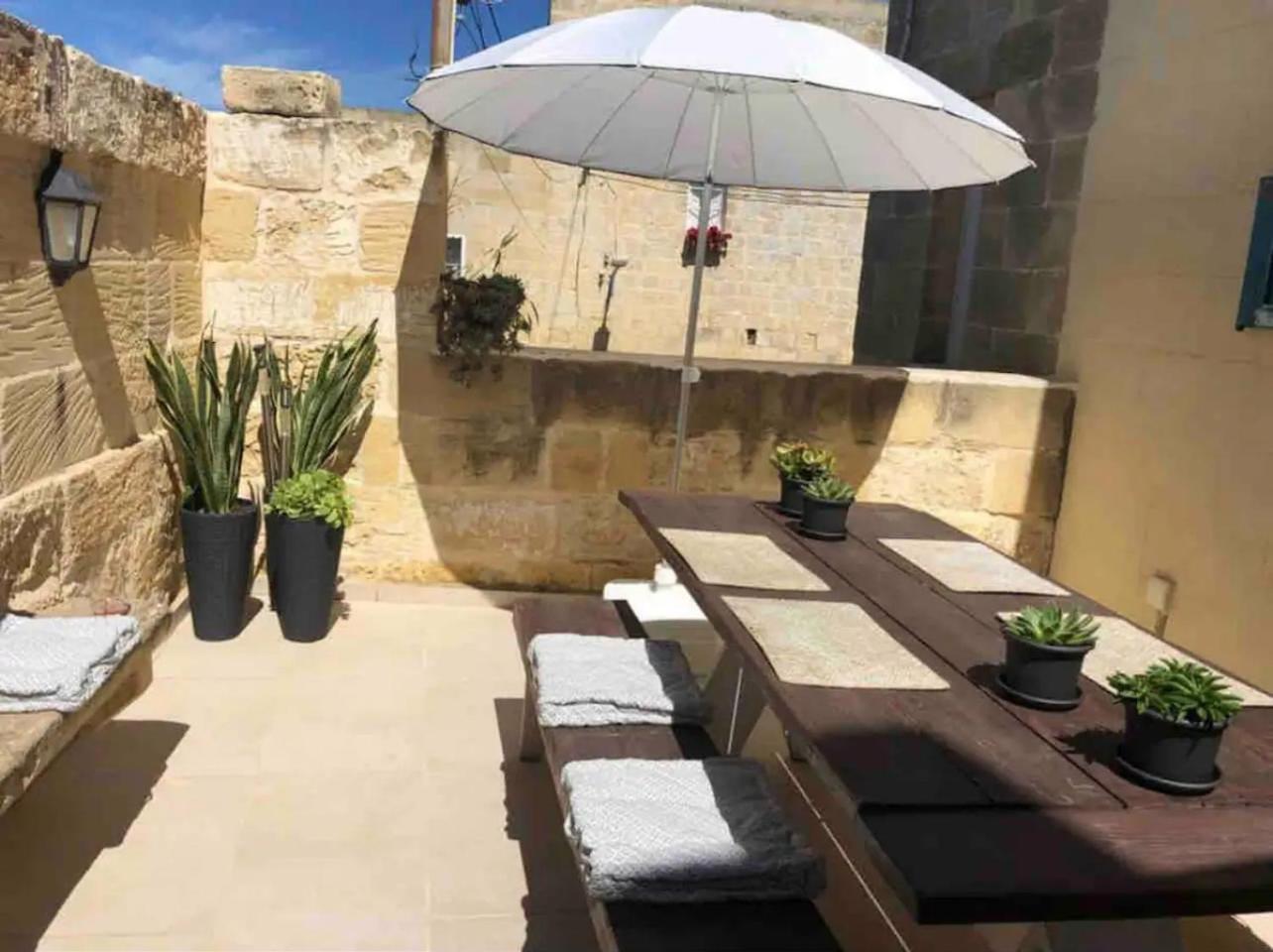 Daner Ta' Pantu House Villa Kerċem Eksteriør bilde